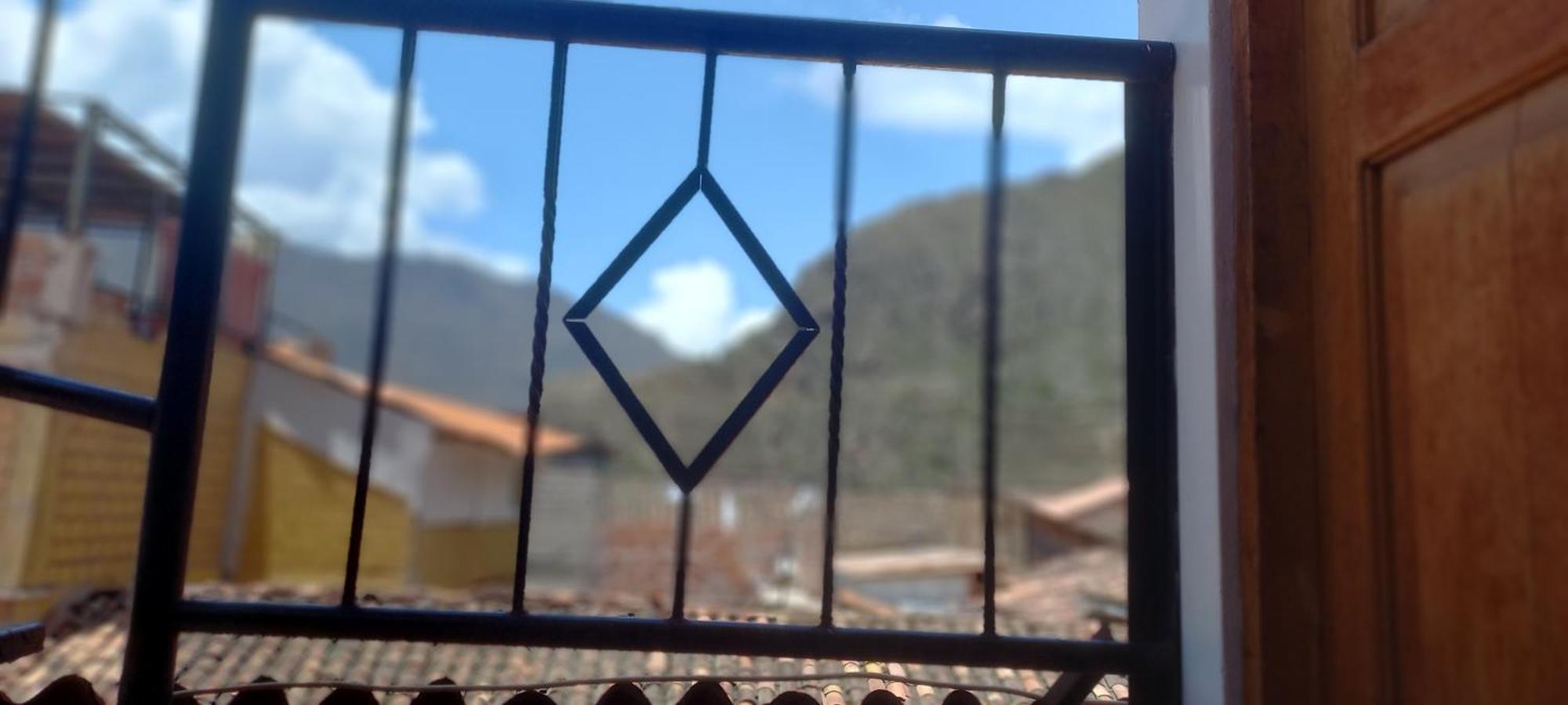 Hostal Raymi Олантаятамбо Екстериор снимка